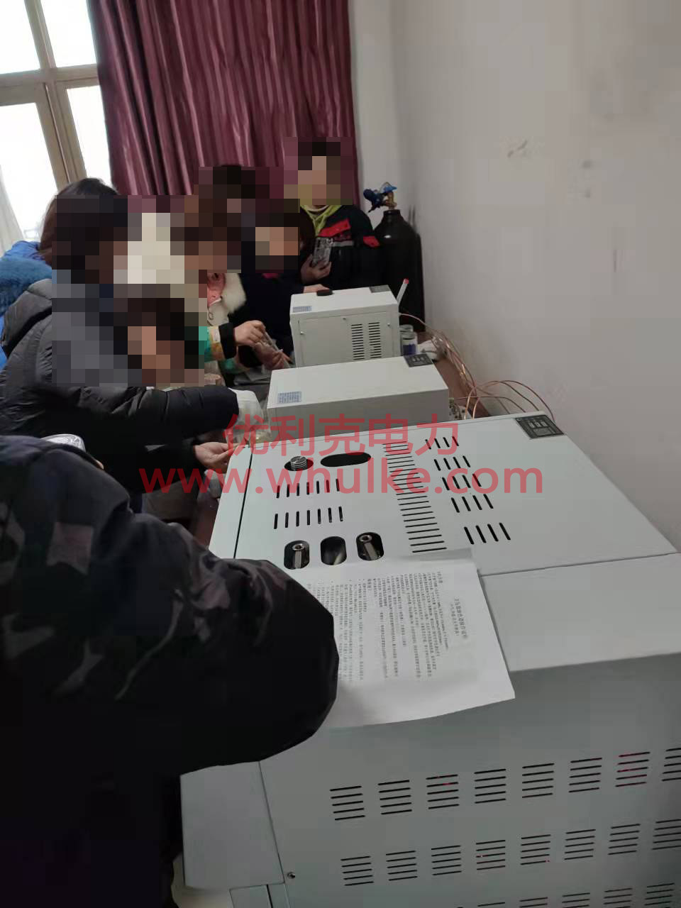 變壓器油色譜分析儀驗(yàn)收現(xiàn)場(chǎng)